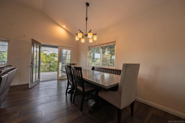 444 Avalon Dr., Vista, CA 92084