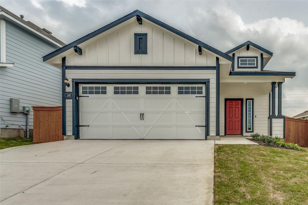 140 Thunder Oak ST, San Marcos, TX 78666