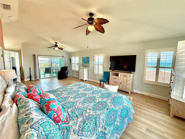 107 6TH STREET N, Flagler Beach, FL 32136
