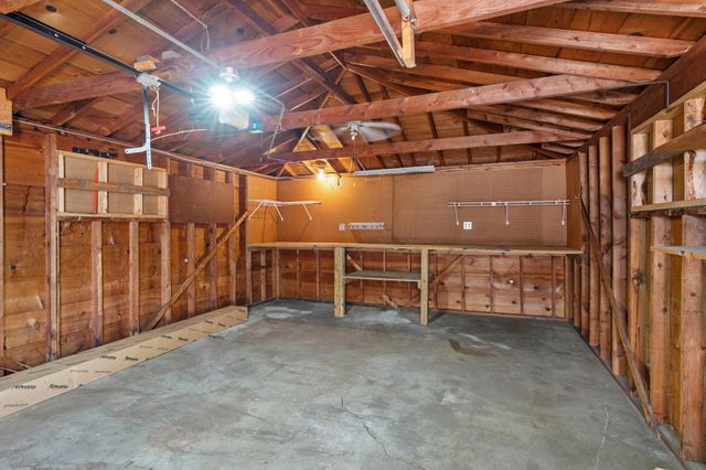 1186 Hewitt Avenue, Saint Paul, MN 55104