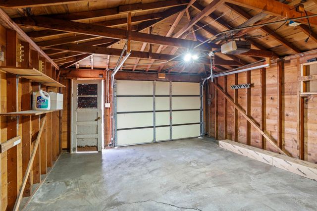 1186 Hewitt Avenue, Saint Paul, MN 55104