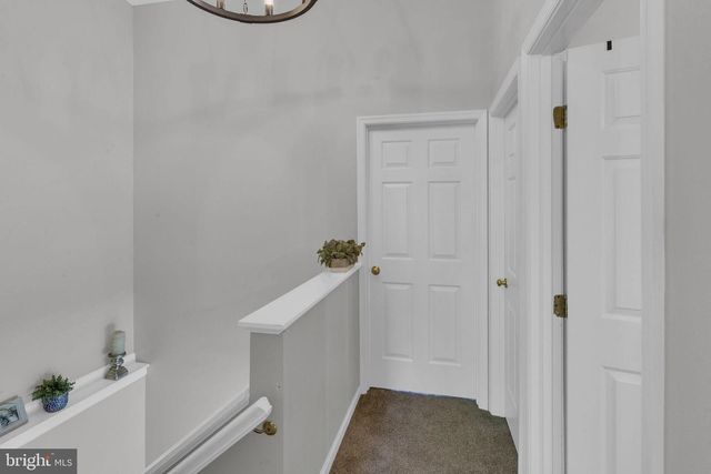 1262 HUNTER LN, Perkiomenville, PA 18074