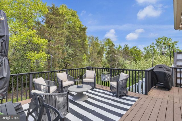 1262 HUNTER LN, Perkiomenville, PA 18074