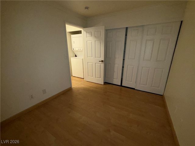 460 Elm Drive 204, Las Vegas, NV 89169