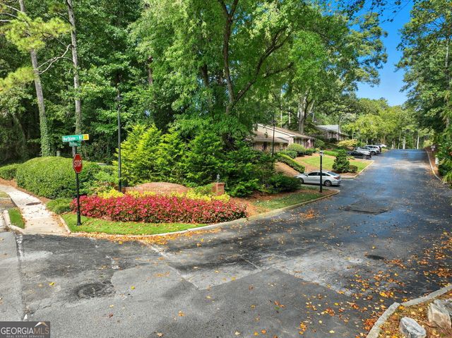 2474 Northlake Court, Atlanta, GA 30345