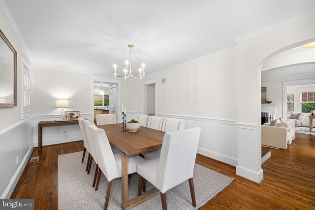 1105 N POWHATAN ST, Arlington, VA 22205