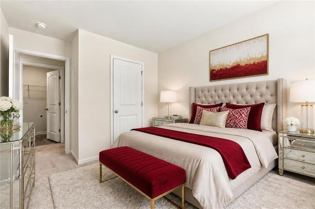 5699 Union Pointe Drive, Union City, GA 30291