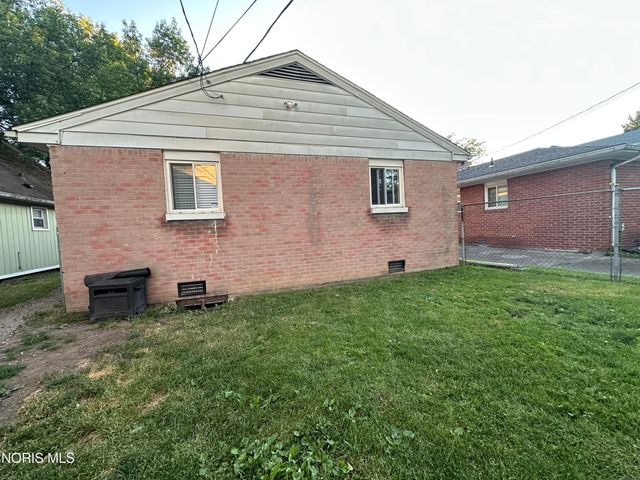 5862 Curson Drive, Toledo, OH 43612