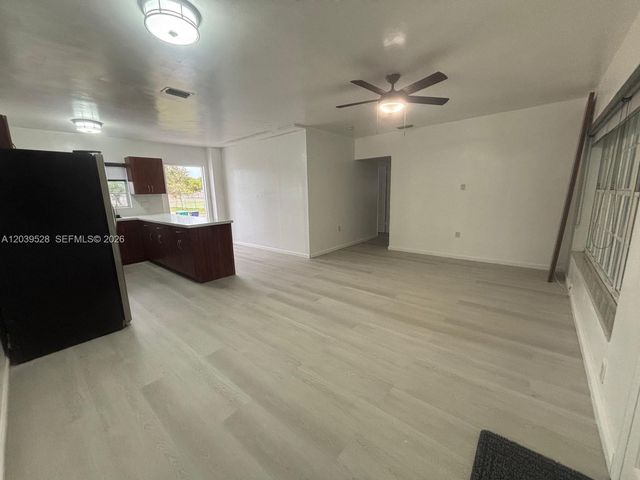 2150 SW 76th Ct, Miami, FL 33155