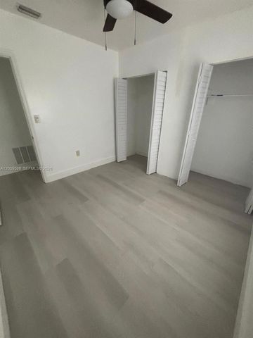 2150 SW 76th Ct, Miami, FL 33155