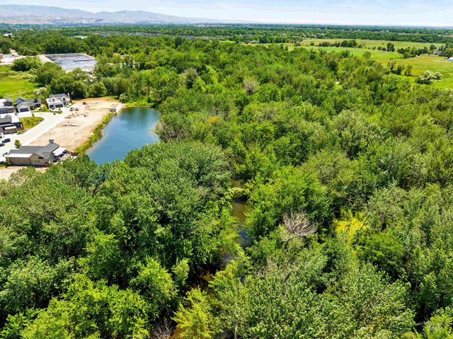 2526 W Rustic Forge St, Eagle, ID 83616