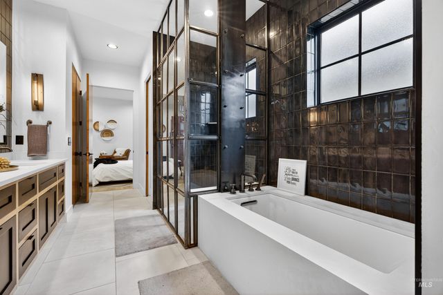 2526 W Rustic Forge St, Eagle, ID 83616