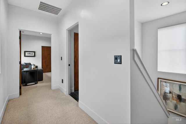 2526 W Rustic Forge St, Eagle, ID 83616