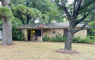 1420 Sycamore Avenue, Corsicana, TX 75110