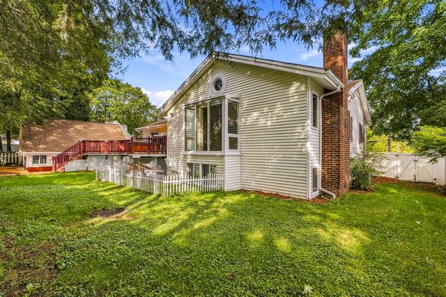10 Munson Street, Hudson, MA 01749