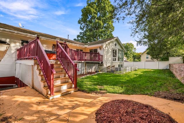 10 Munson Street, Hudson, MA 01749