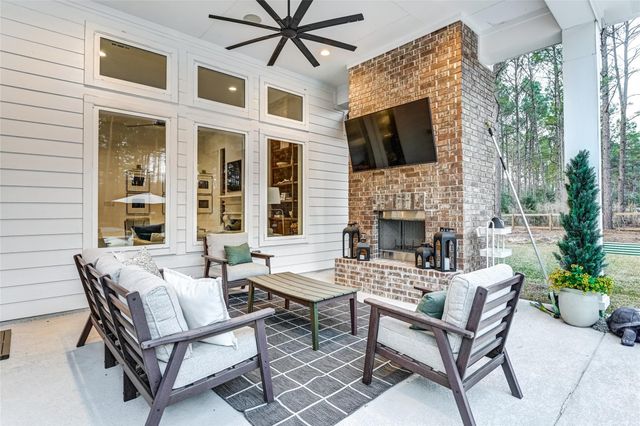 15640 Forest Grove Drive, Willis, TX 77378