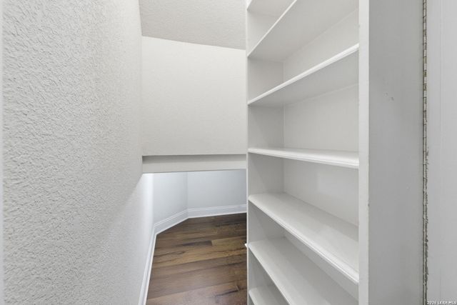 3 Sherborne Wood, San Antonio, TX 78218