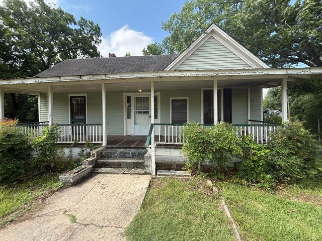 121 W Baruch Street, Denmark, SC 29042