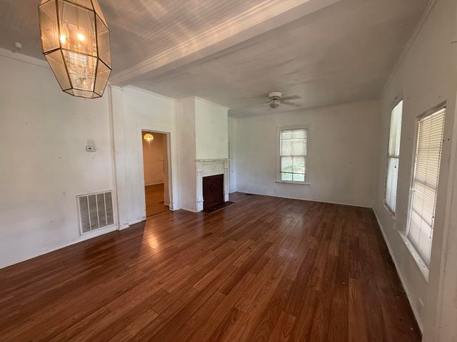 121 W Baruch Street, Denmark, SC 29042