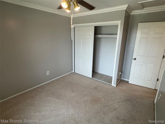 35865 Ashford Drive, Sterling Heights, MI 48312