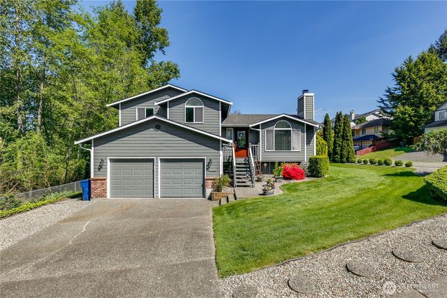 8925 19th Place SE, Lake Stevens, WA 98258