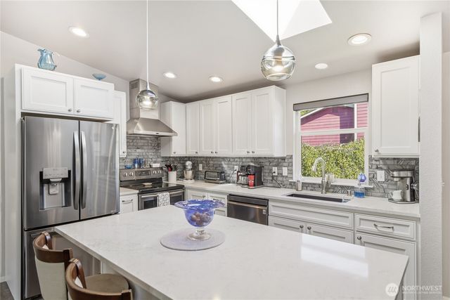 8925 19th Place SE, Lake Stevens, WA 98258