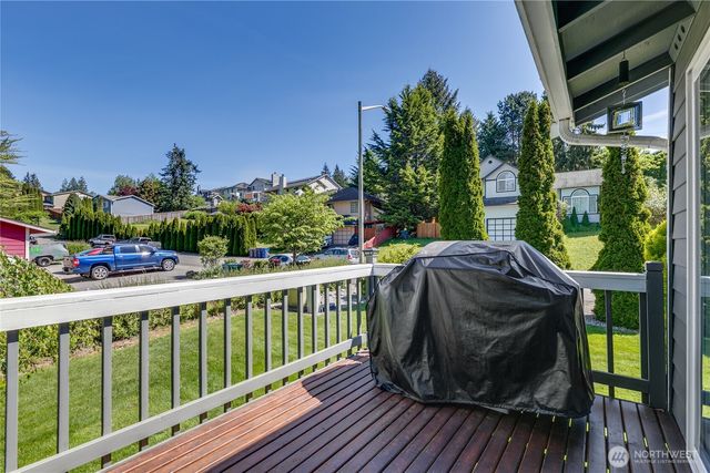 8925 19th Place SE, Lake Stevens, WA 98258