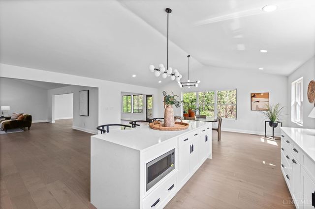5960 Eaglet Drive, West Chester, OH 45069