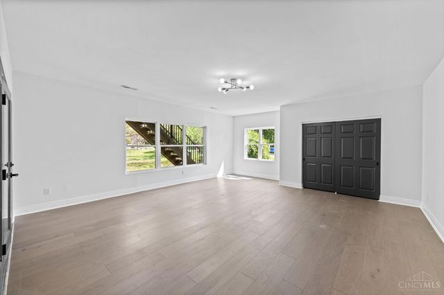 5960 Eaglet Drive, West Chester, OH 45069