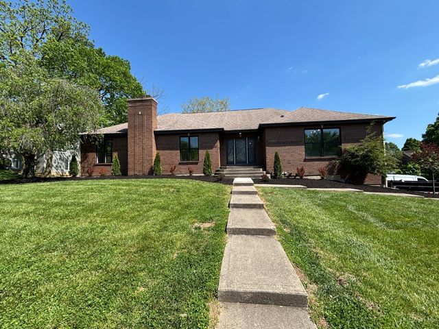 5960 Eaglet Drive, West Chester, OH 45069