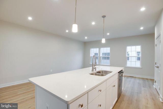 4492 BLUSH PEONY TER, Chantilly, VA 20151