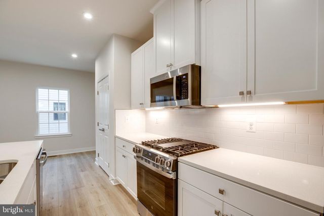 4492 BLUSH PEONY TER, Chantilly, VA 20151