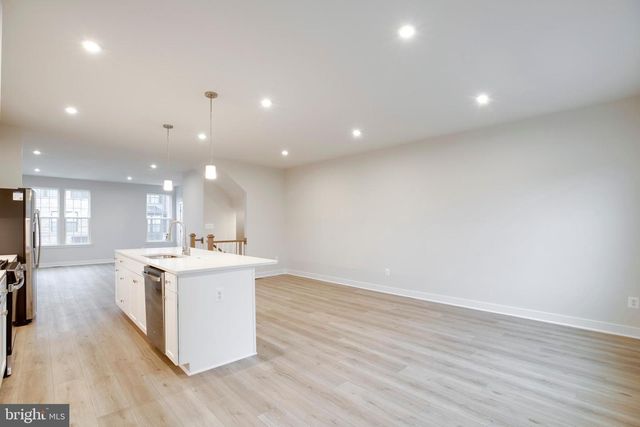 4492 BLUSH PEONY TER, Chantilly, VA 20151