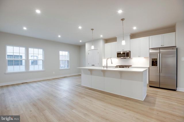 4492 BLUSH PEONY TER, Chantilly, VA 20151