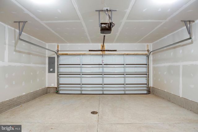 4492 BLUSH PEONY TER, Chantilly, VA 20151