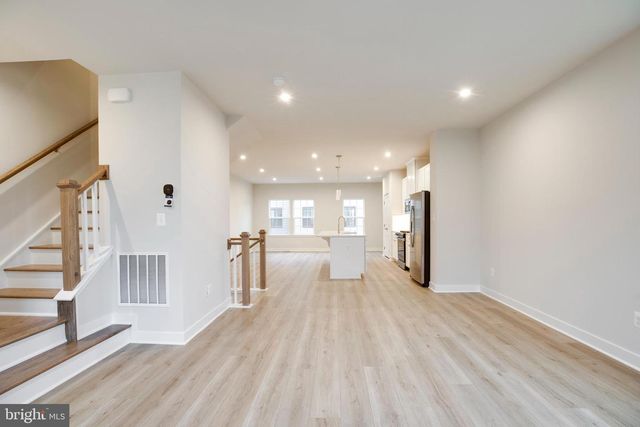 4492 BLUSH PEONY TER, Chantilly, VA 20151