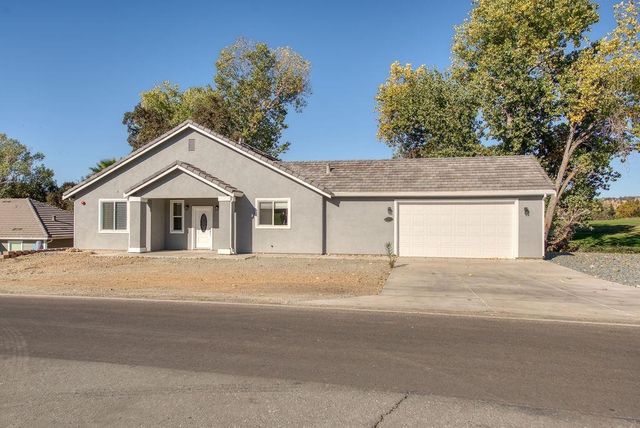 800 La Contenta Dr, Valley Springs, CA 95252