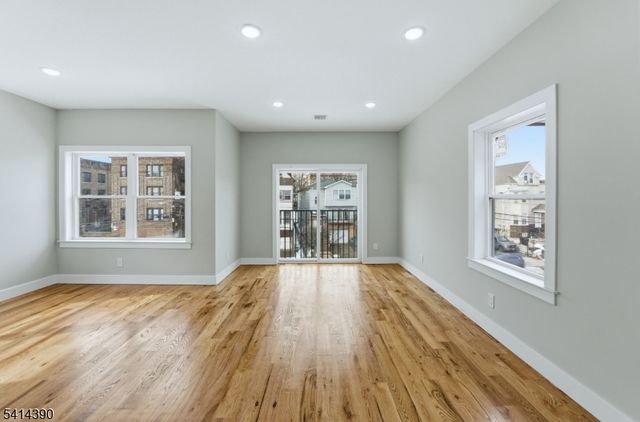 44 Milford Ave, Newark City, NJ 07108