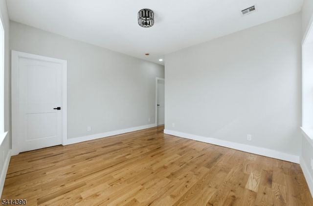 44 Milford Ave, Newark City, NJ 07108