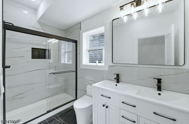 44 Milford Ave, Newark City, NJ 07108