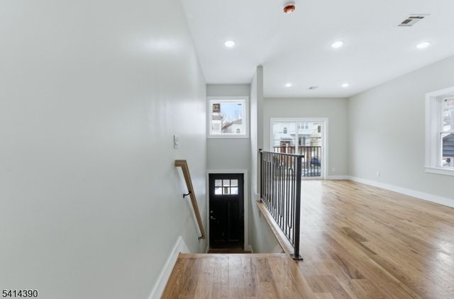 44 Milford Ave, Newark City, NJ 07108