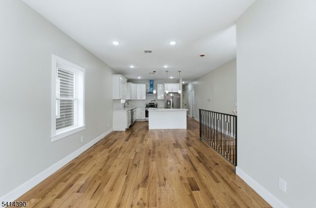 44 Milford Ave, Newark City, NJ 07108