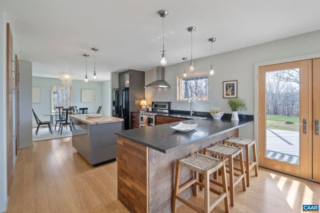 1777 LAMBS RD, Charlottesville, VA 22901