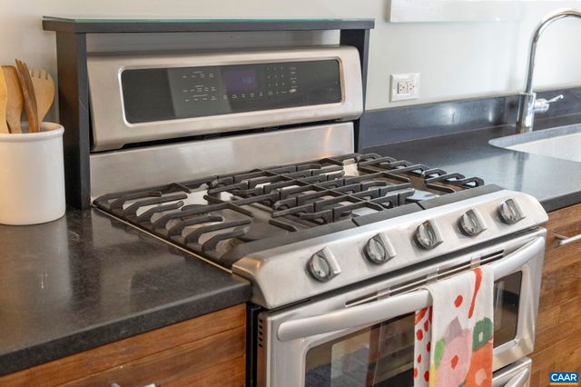 1777 LAMBS RD, Charlottesville, VA 22901