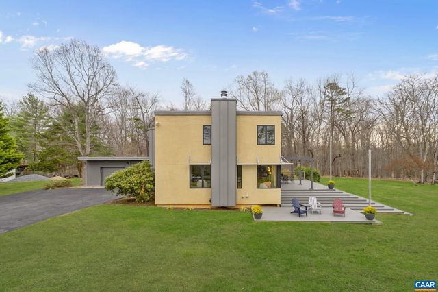 1777 LAMBS RD, Charlottesville, VA 22901