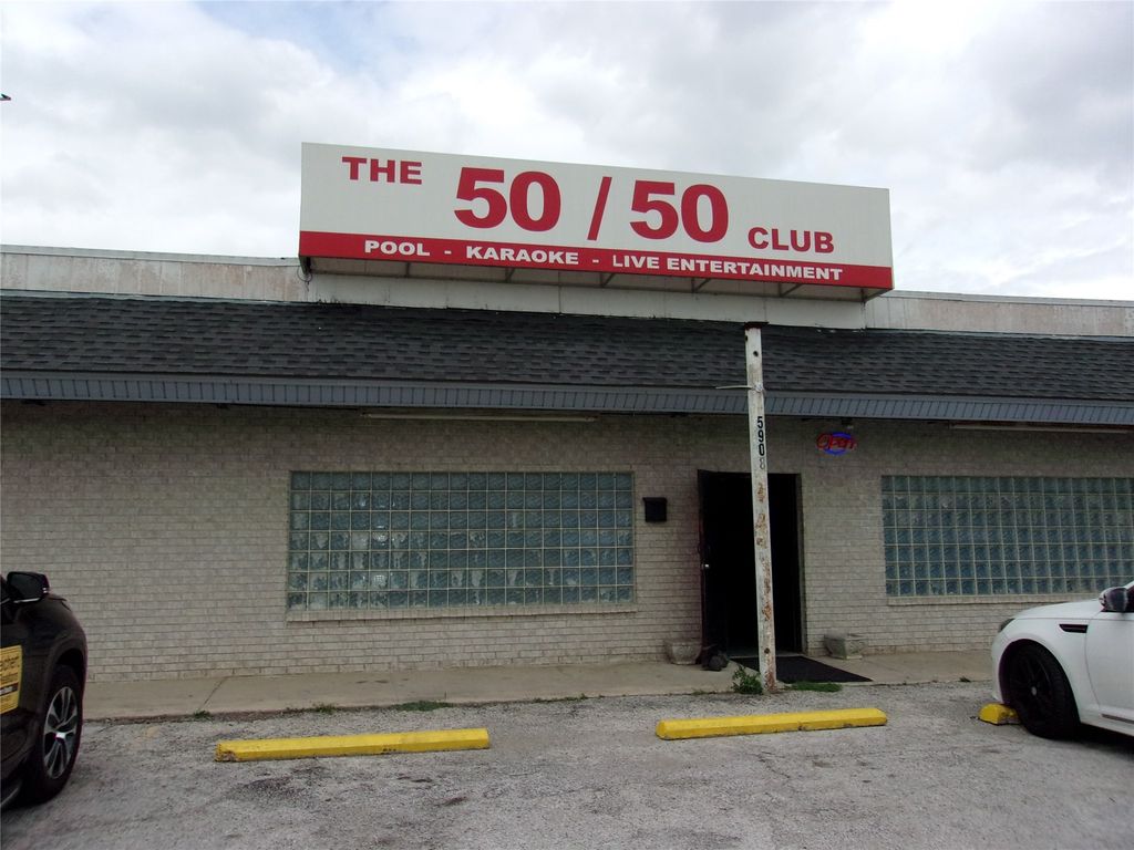 5908 Jacksboro Highway, Lake Worth, TX 76114