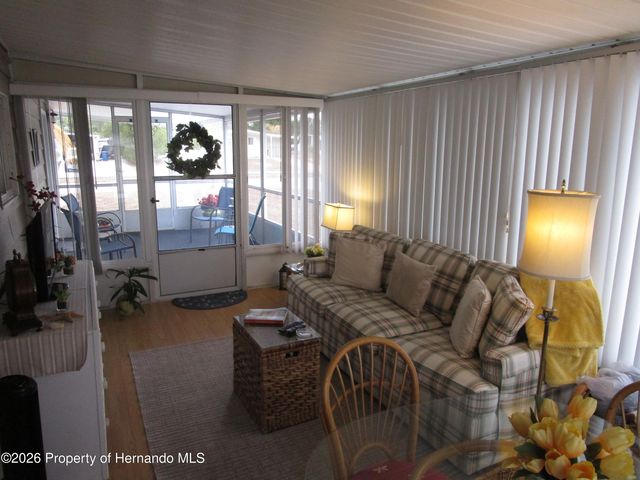 15657 Brookridge Boulevard unit 4, Brooksville, FL 34613