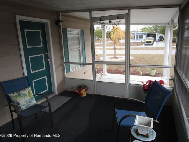 15657 Brookridge Boulevard unit 4, Brooksville, FL 34613