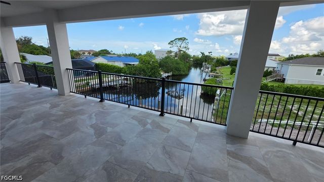 20810 Park PL, Estero, FL 33928